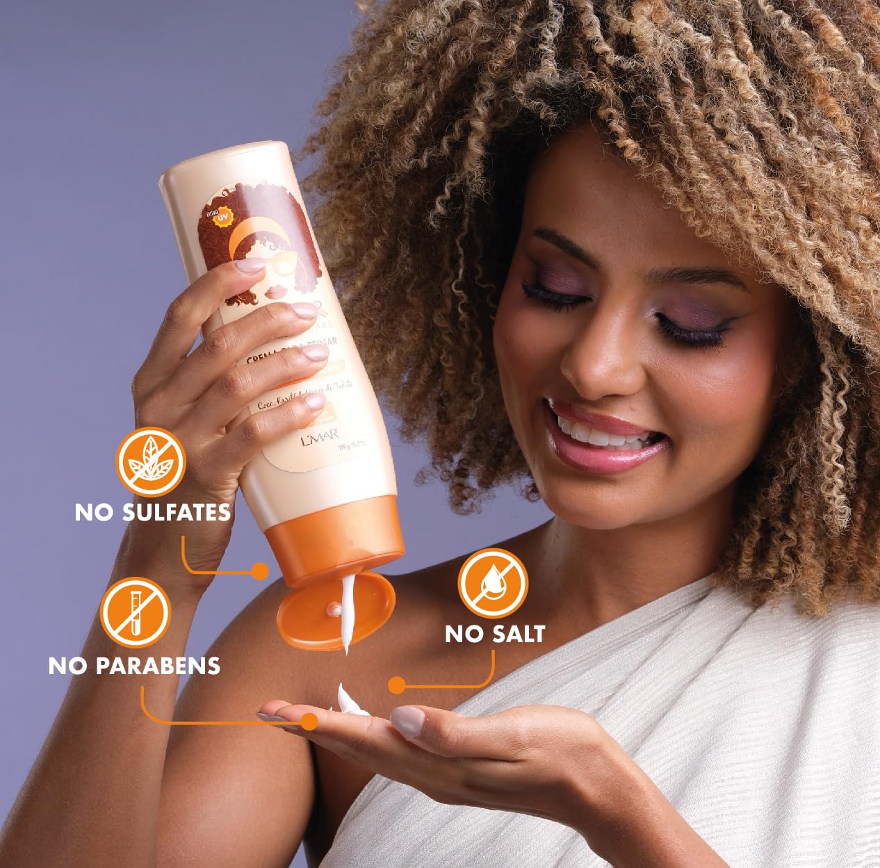 ETNIKER Curl Defining Styling Cream. Moisturize & Define. Coconut oil, Shea Butter & Monoi Oil. Free Sulfates, Salt, Silicones, Mineral Oil, and Parabens. Etniker crema para peinar rizos